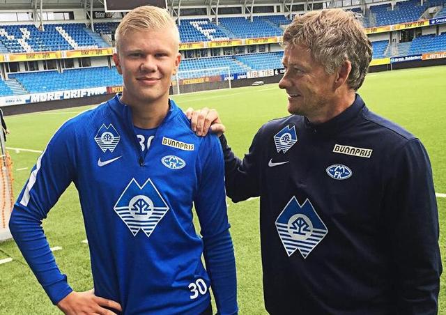 LNG官方：前KDF韩国中单BuLLDoG正式加盟