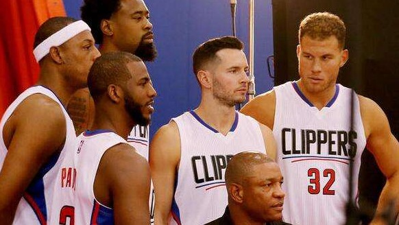 Relevo：法甲让巴黎在欧冠两回合间休息，这在西