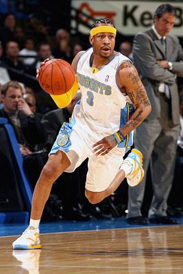 王钰栋大概率入围国足23人名单 中后场调整方案基本揭晓