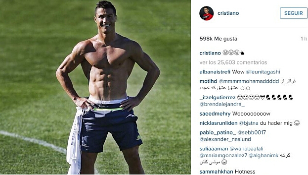 德州游骑兵队总比分 4-1 击败响尾蛇，建队 63 年来首度捧起世界大赛冠军