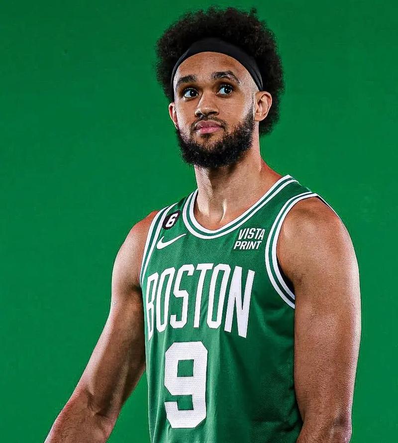 游戏爱好者的选择：18和19岁macbook pro高清版对比