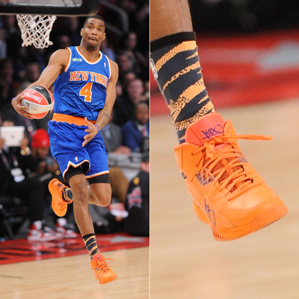 乐天桃猿宣布与 2025 夺冠功臣洋投威能帝完成续约，并提供高达 20 万美元的连霸奖金