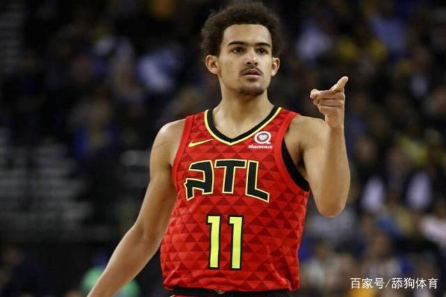 里夫斯成湖人队史第3位单场40+5+10+5三分的球员