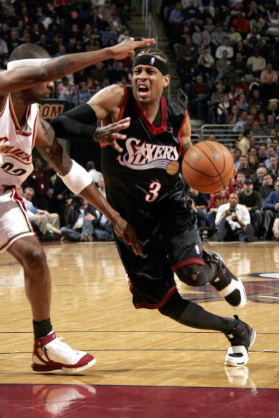 杀死比赛！库里轰31+7+7打败雄鹿！欺负追梦，字母哥空砍34+10+5