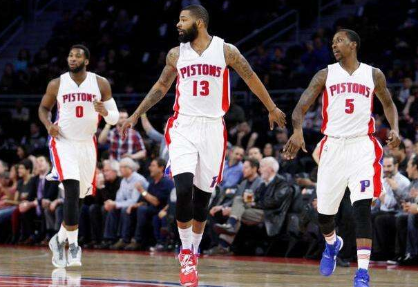 国际米兰0比1利物浦，巴萨2比1法兰克福