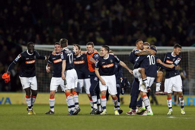 日本职棒：福冈软银鹰队宣布 2026 赛季将全面升级主场的 5G 虚拟增强现实观赛区